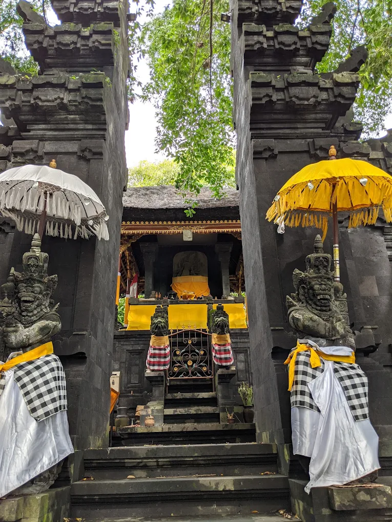 pura durga kutri